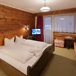Otel Kanisfluh