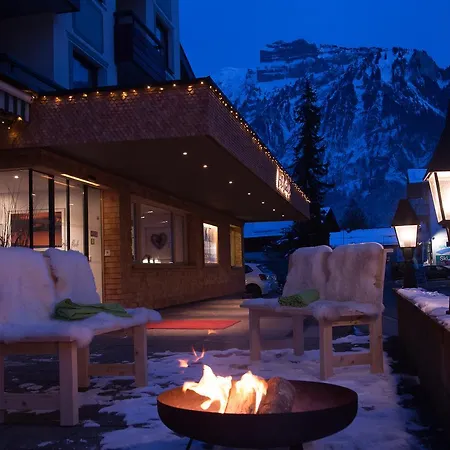 Kanisfluh ホテル メラウ