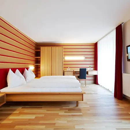 Kanisfluh ホテル メラウ